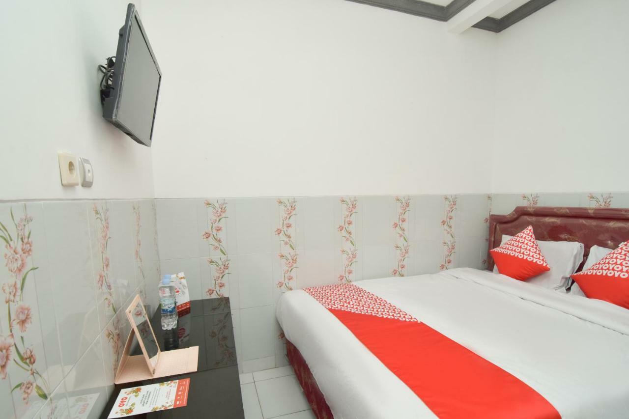 Dua Putri Villa Pasuruan Esterno foto